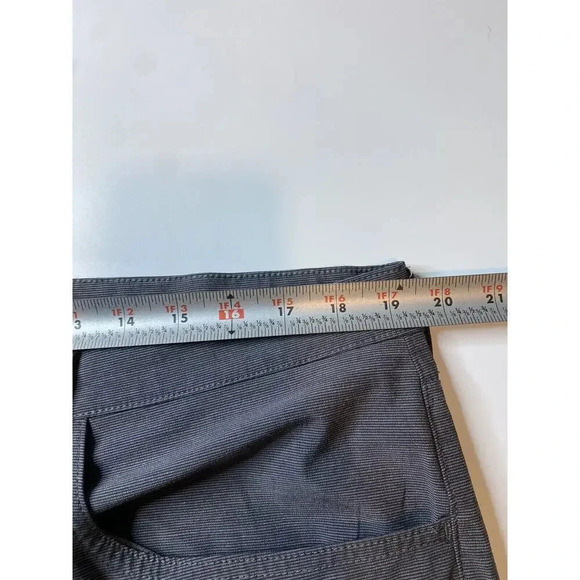 Callaway Lightweight Golf Pants Men's Gray Striped Stretch Size 38 x 32 - Picture 5 of 9